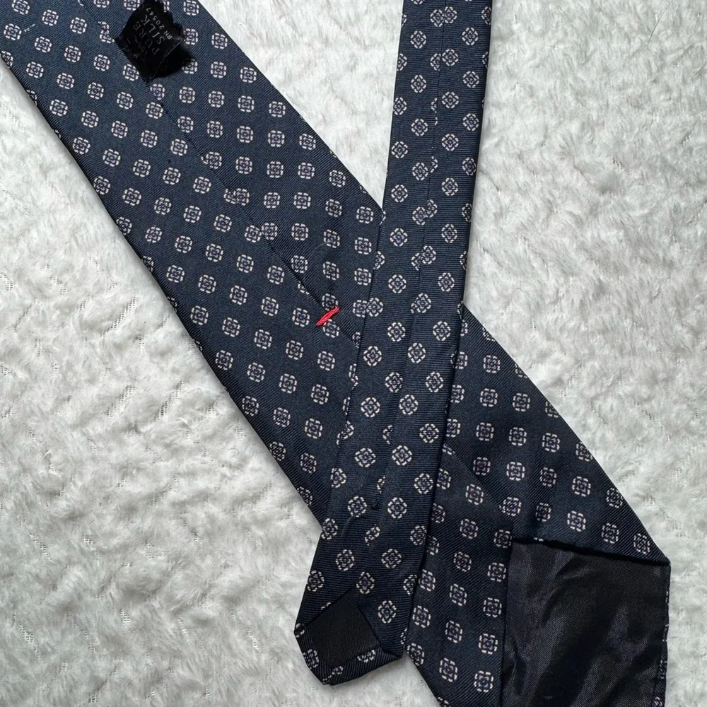 Vintage 100% Silk Geometric Pattern Tie 60”